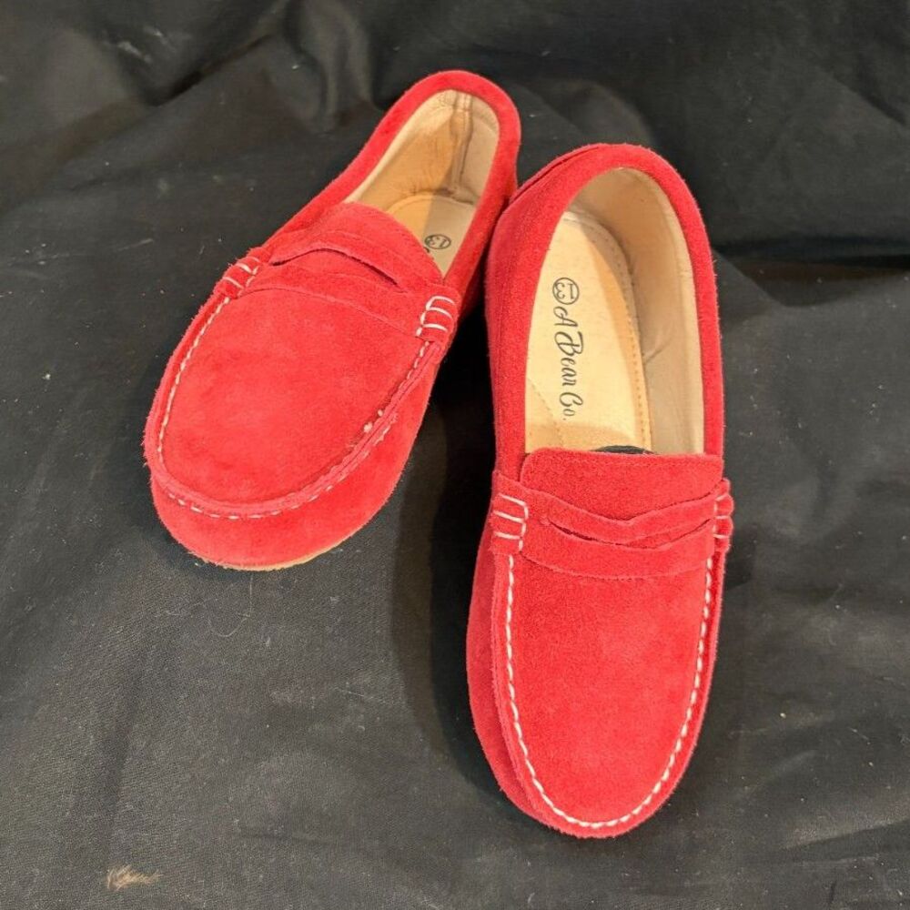 A Bear Co. Children’s Red Suede Moc-Toe Loafers / Slip-Ons — Size 13